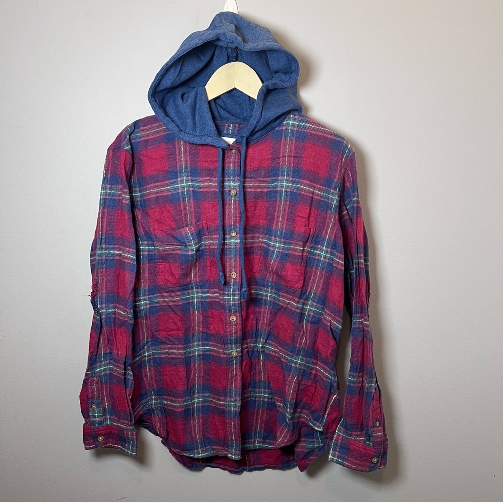 American Eagle Plaid Button-Up Distressed Shirt with Hood